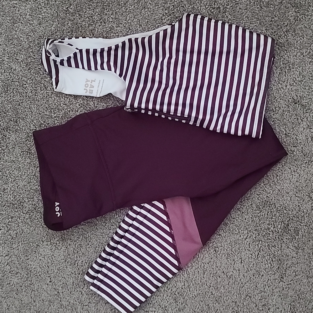 Joy Lab Athletic Set, size Small Bottoms and Medium Top